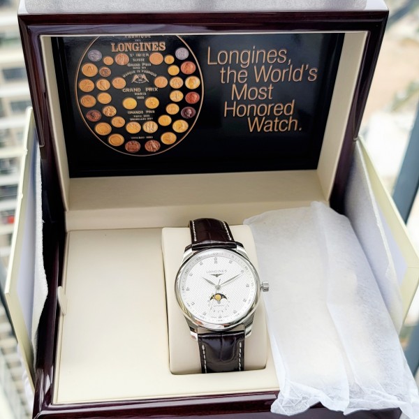 NG H NAM LONGINES MASTER COLLECTION MOONPHASE DIAMOND SILVER